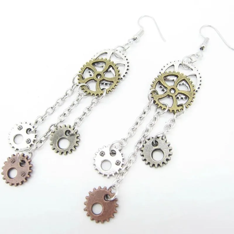 Ansicht 33 — Steampunk-Ohrringe – Hängend