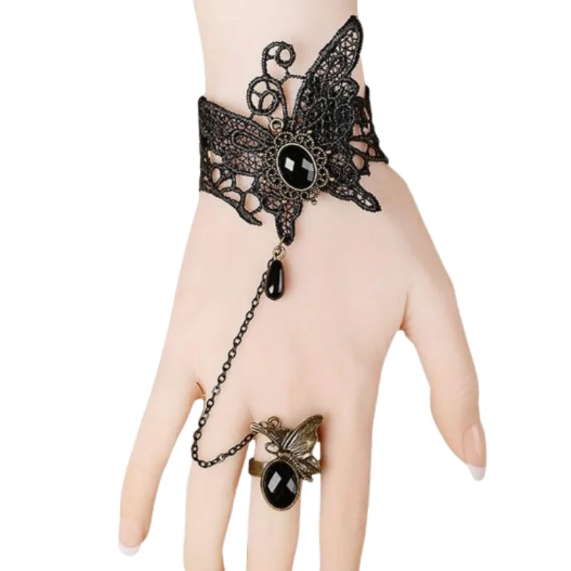 Handkettchen mit Ring – Gothic