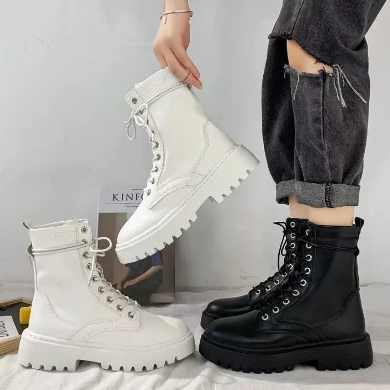 Ansicht 2 — Stiefeletten – Plateau mit Schnürung