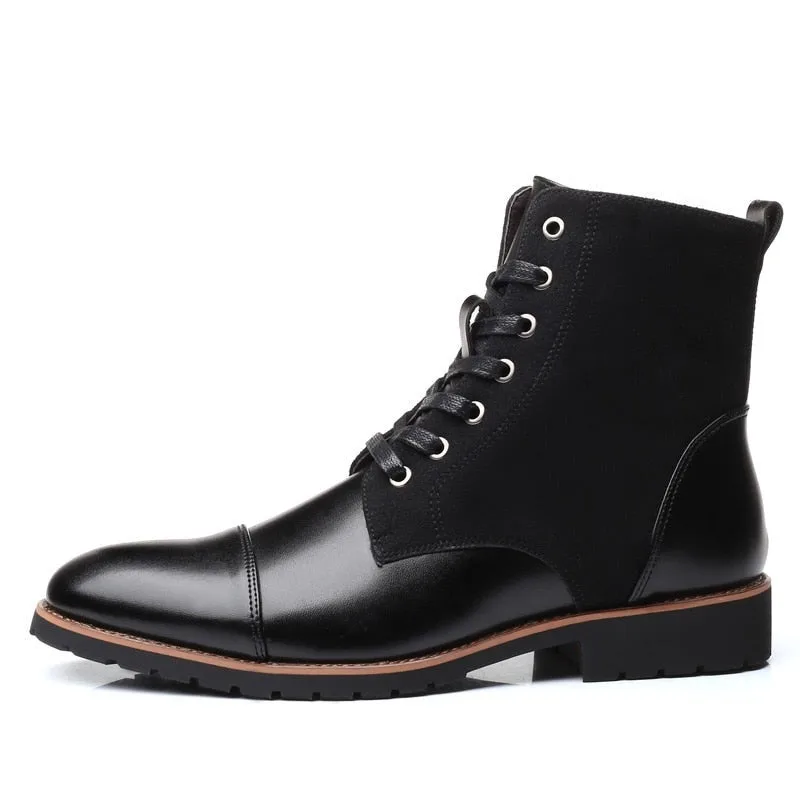 Stiefeletten – schwarz mit Schnürung Stiefeletten – schwarz mit Schnürung
