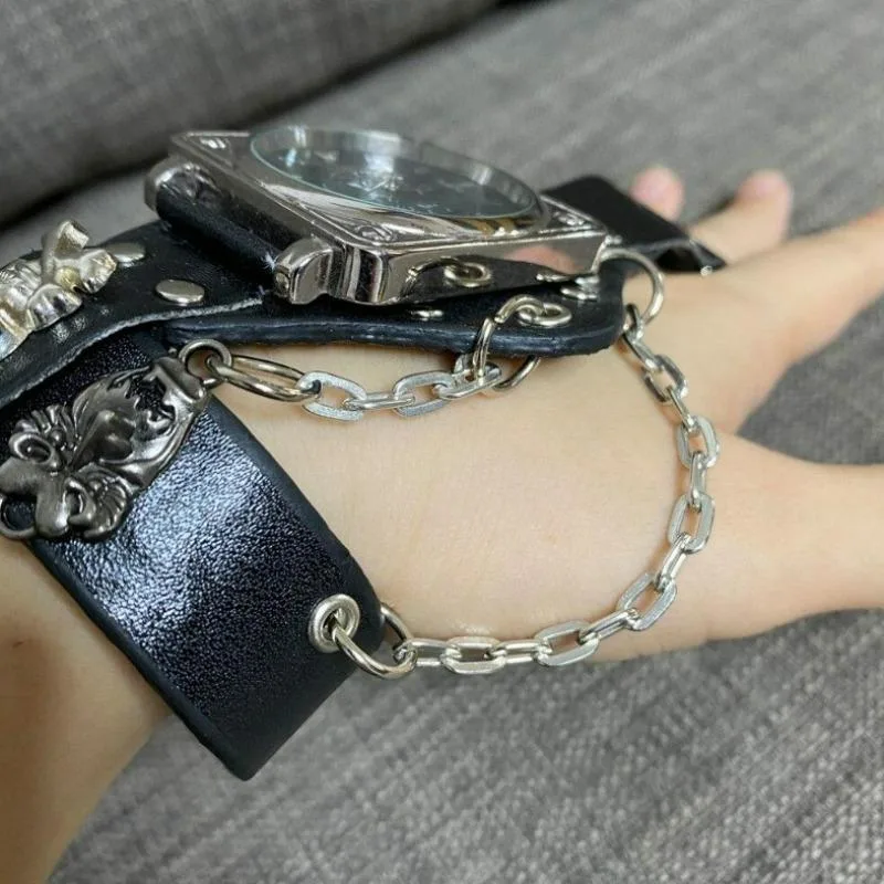Ansicht 3 — Steampunk-Uhr – Gothic