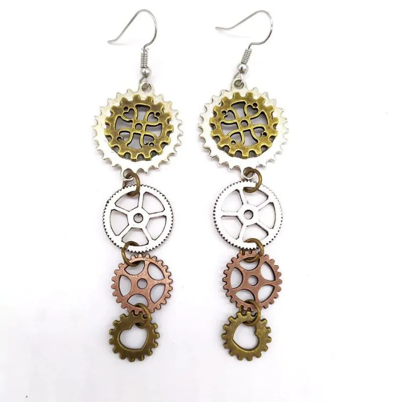Ansicht 31 — Steampunk-Ohrringe – Hängend